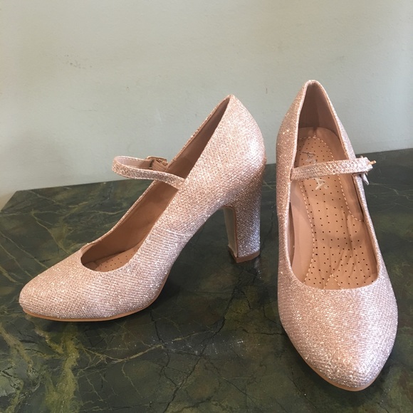 Champagne Sparkle Heels - Picture 1 of 3